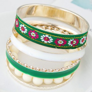 Western Style Floral Prints Multi-layer High Fashion Golden Bangle - Green