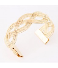 Weaving Wire Pattern Open-end Alloy Bangle - Golden