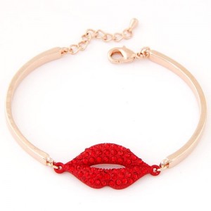 Czech Rhinestone Embedded Sweet Lips Pendant Fashion Bracelet - Red