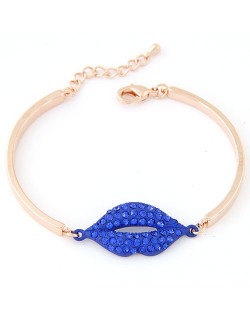 Czech Rhinestone Embedded Sweet Lips Pendant Fashion Bracelet - Blue