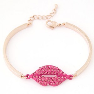 Czech Rhinestone Embedded Sweet Lips Pendant Fashion Bracelet - Pink