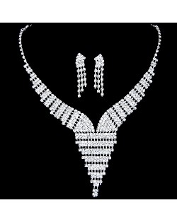 Luxurious Artistic Design Rhinestone Necklace and Earrings Set