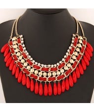 Rhinestone and Waterdrop Beads Weaving Fashion Costume Necklace - Red