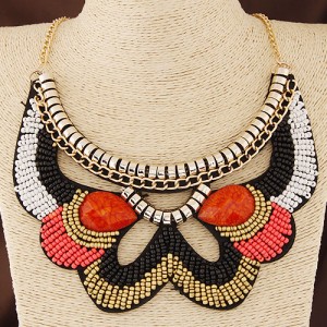 Gems Decorated Mini Beads Hollow Butterfly Design Fake Collar Golden Chain Statement Fashion Necklace