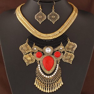 Vintage Ethnic Pendant Design Bold Golden Snake Chain Statement Fashion Necklace and Earrings Set - Red