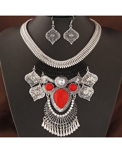 Vintage Ethnic Pendant Design Bold Silver Snake Chain Statement Fashion Necklace and Earrings Set - Red