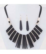 Simple Vertical Bars Statement Fashion Rope Necklace and Waterdrop Earrings Set - Black