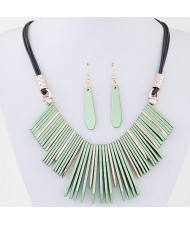Simple Vertical Bars Statement Fashion Rope Necklace and Waterdrop Earrings Set - Green