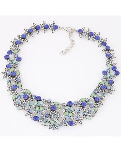 Luxurious Rhinestone Floral Cluster Design Statement Fashion Necklace - Blue