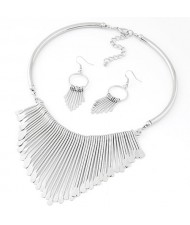 Western High Fashion Waterdrops Dripping Statement Fashion Necklace and Earrings Set - Silver
