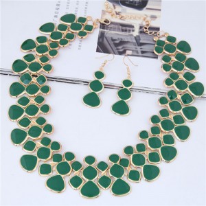 Oil-spot Glazed Unique Fashion Flower Cluster Design Alloy Costume Necklace and Earrings Set - Green