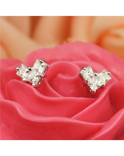 Pearl Embedded Hollow Tiny Flower Platinum Plated Ear Studs