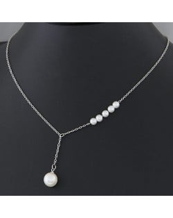 Sweet Pearls Decorated Asymmetric Fashion Necklace - Silver