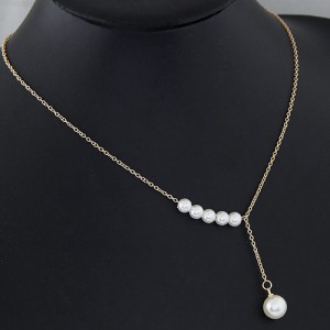 Sweet Pearls Decorated Asymmetric Fashion Necklace - Golden