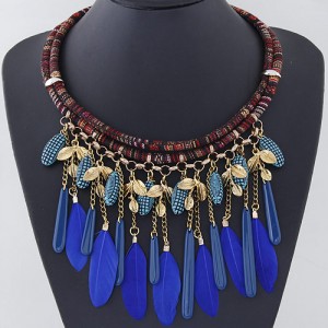 Dangling Feather and Leaves Pendant Dual Layers Rope Necklace - Golden