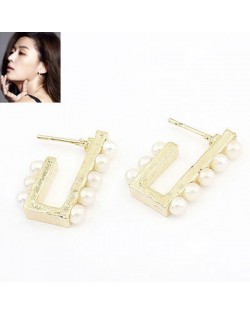Pearls Inlaid Irregular Bar Fashion Ear Studs - Golden