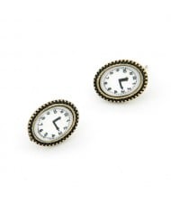 Vintage Clock Design Fashion Ear Studs
