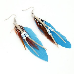 High Fashion Unique Beads Decorated Feather Earrings - Blue