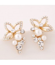 Rhinestone and Pearl Embellished Sweet Clover Fashion Ear Studs