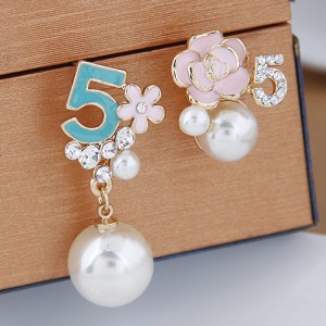 Asymmetric Number 5 and Flower Design with Pearl Decorated Fashion Ear Studs - Pink