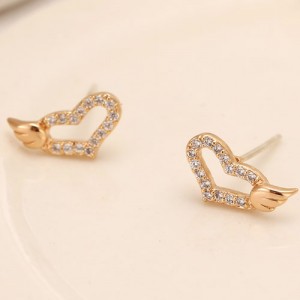 Cubic Zirconia Inlaid Sweet Angel Wings Embellished Heart Design Fashion Ear Studs - Golden