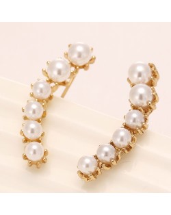 Pearls Inlaid Peasecod Shape Fashion Ear Studs - Golden