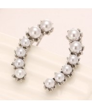 Pearls Inlaid Peasecod Shape Fashion Ear Studs - Silver