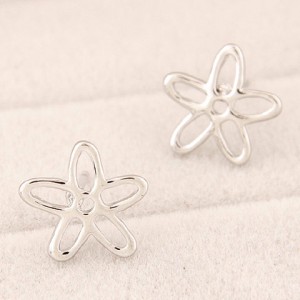Cute Hollow Flower Design Alloy Fashion Ear Studs - Silver