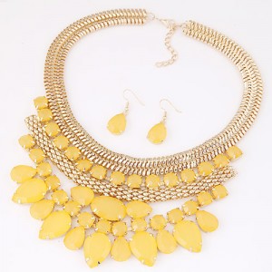 Bright Gems Combined Floral Fashion Golden Snake Chain Necklace and Earrings Set - Yellow
