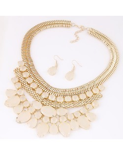 Bright Gems Combined Floral Fashion Golden Snake Chain Necklace and Earrings Set - Beige