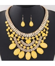 Oval Shape Gems Decorated Golden Snake Chain Necklace and Waterdrop Earrings Set - Yellow