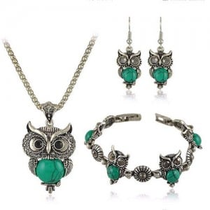 Turquoise Inlaid Night Owl Theme Fashion Necklace Bracelet and Earrings Set - Green