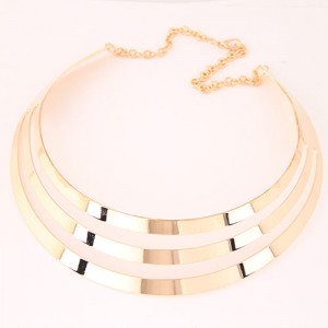 Hollow Bold Punk Fashion Alloy Arch Pendant Necklace - Golden