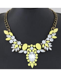 Sparkling Acrylic Gems Floral Pendant Statement Fashion Necklace - Yellow