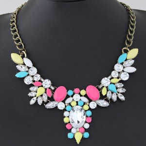 Sparkling Acrylic Gems Floral Pendant Statement Fashion Necklace - Multicolor