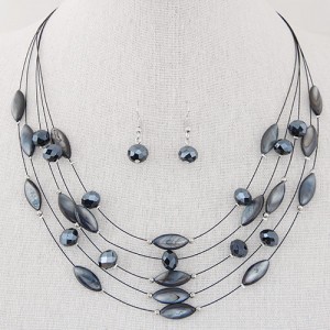 Bohemian Style Seashell and Crystal Beads Decorated Fashion Necklace and Earrings Set - Black