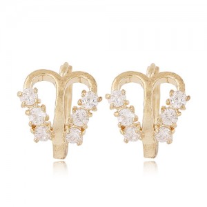 Rhinestone Inlaid Golden Butterfly Design Fashion Copper Ear Studs