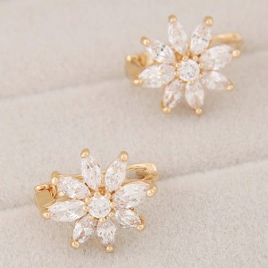 Cubic Zirconia Shining Flower Design Copper Fashion Ear Clips - Transparent