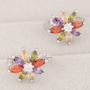 Cubic Zirconia Shining Flower Design Copper Fashion Ear Clips - Colorful