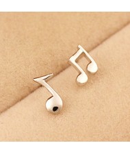 Adorable Musical Notes Asymmetric Design Platinum Fashion Ear Studs