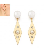Pearl and Rhinestone Decorated Rhombus Shape High Fashion Ear Studs - Golden