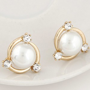 Sweet Large Pearl Inlaid with Czech Rhinestone Embellished Revolving Design Fashion Ear Studs