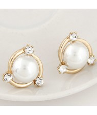 Sweet Large Pearl Inlaid with Czech Rhinestone Embellished Revolving Design Fashion Ear Studs