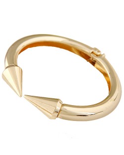 Punk Bold Style Rivets Design Golden Fashion Bangle