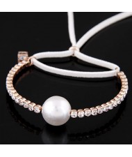 Single Big Pearl and Czech Rhinestone Embellished with Cube Pendant and Rope Bowknot Fashion Bracelet - White