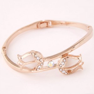 Elegant Twin Tulips Fashion Golden Bangle - White