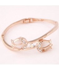 Elegant Twin Tulips Fashion Golden Bangle - White