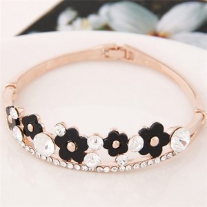 Seashell Flowers with Embedded Rhinestones Design Fashion Bangle - Black