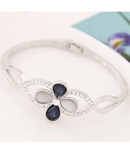 Czech Rhinestone Inlaid Delicate Four-leaves Clover Fashion Alloy Bangle - Silver