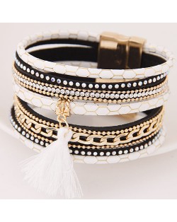 Multi-layer Snake Skin Texture Magnetic Lock Wide Fashion Bangle - White